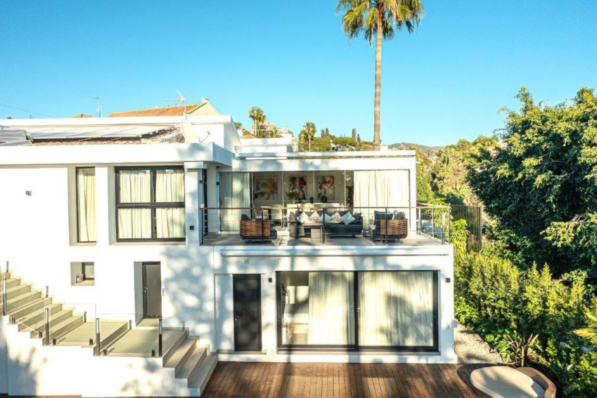 Resale - House - Detached Villa - Marbella - El Rosario