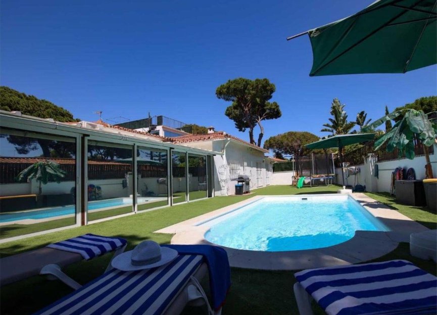 Resale - House - Detached Villa - Marbella - El Rosario