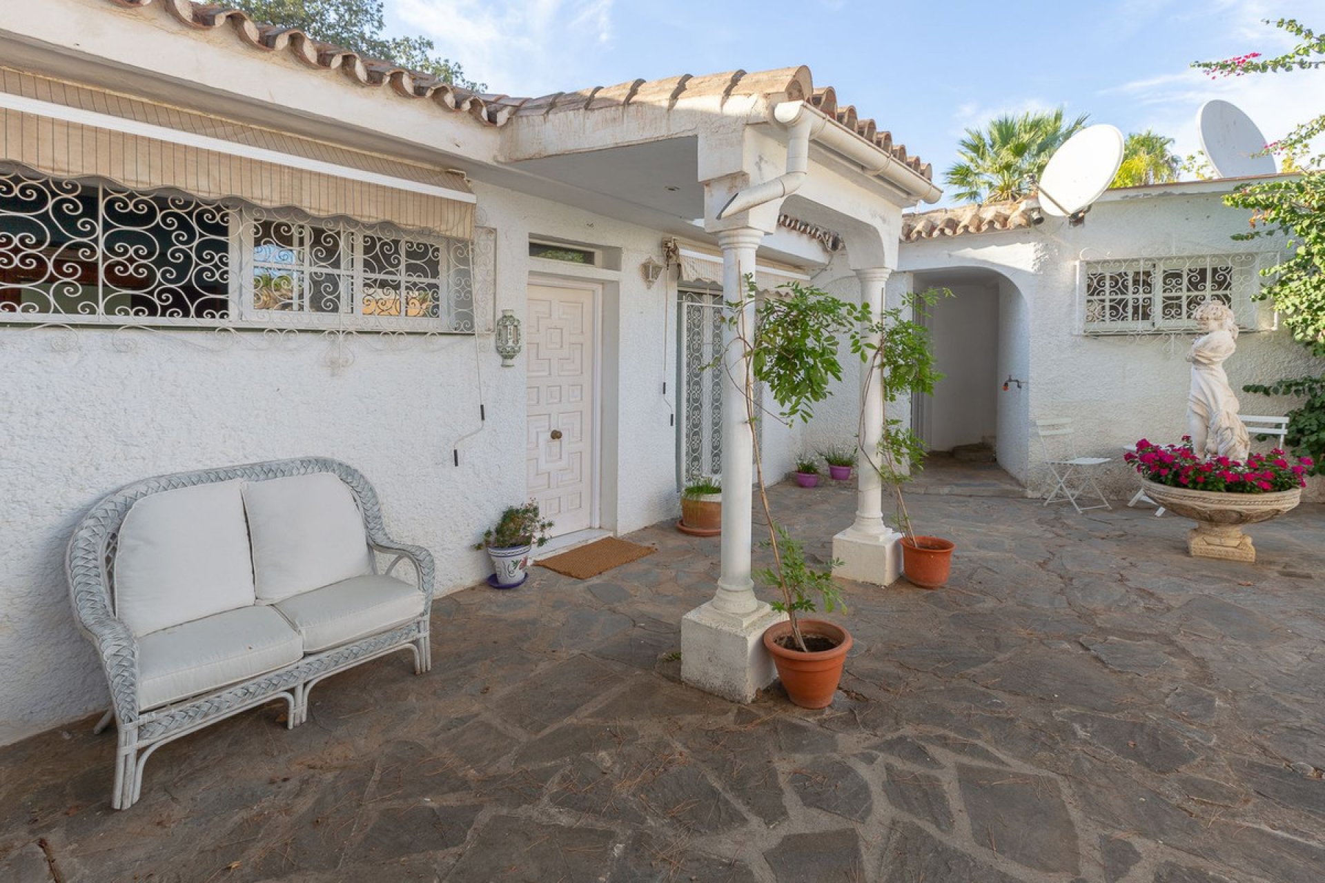 Resale - House - Detached Villa - Marbella - El Rosario