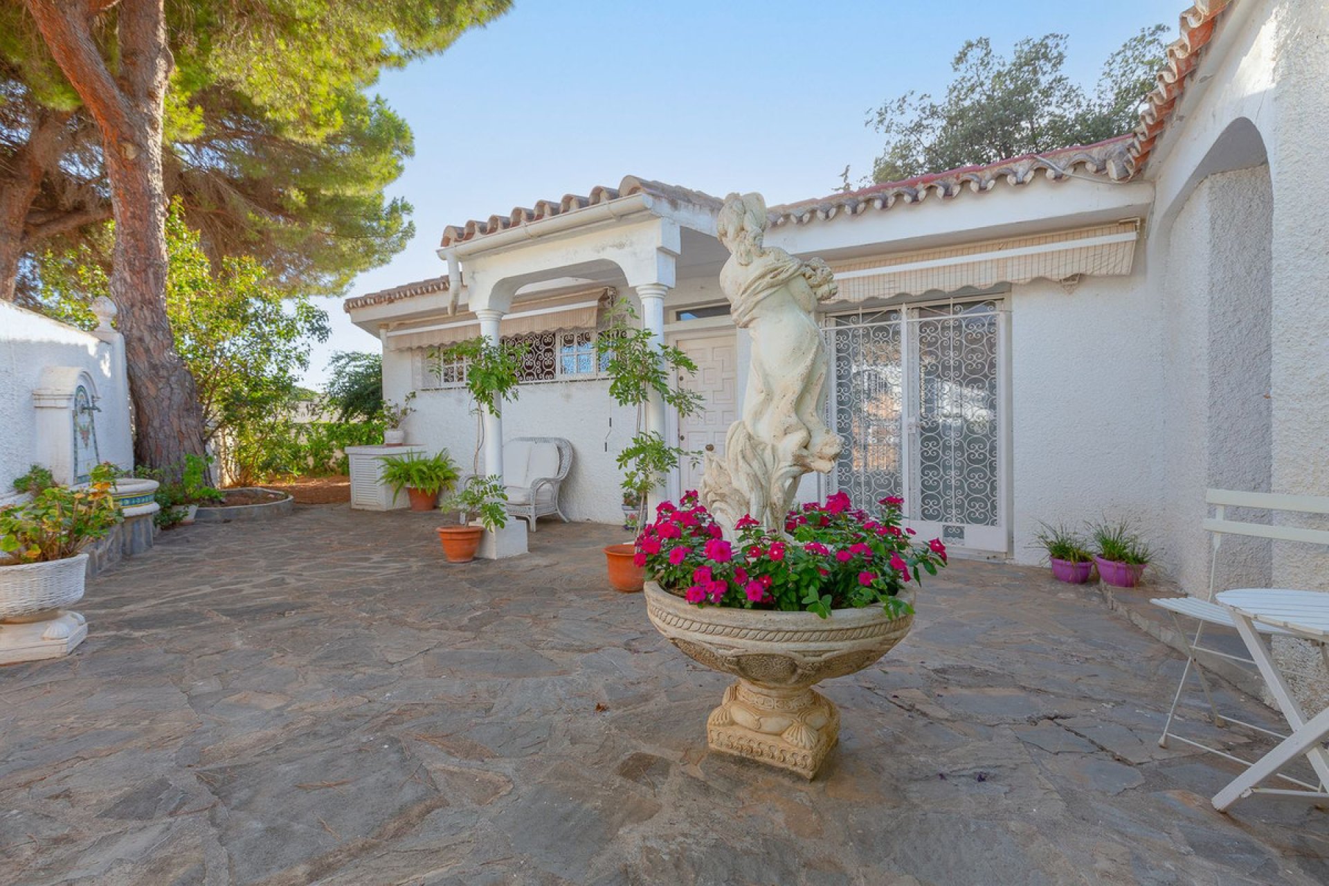 Resale - House - Detached Villa - Marbella - El Rosario