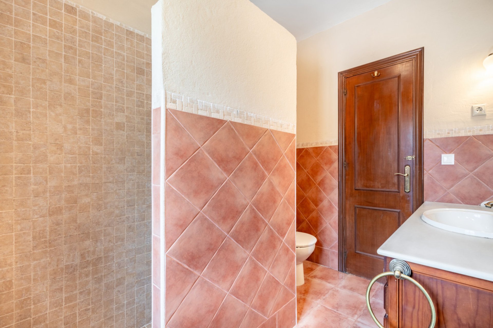 Resale - House - Detached Villa - Marbella - El Rosario