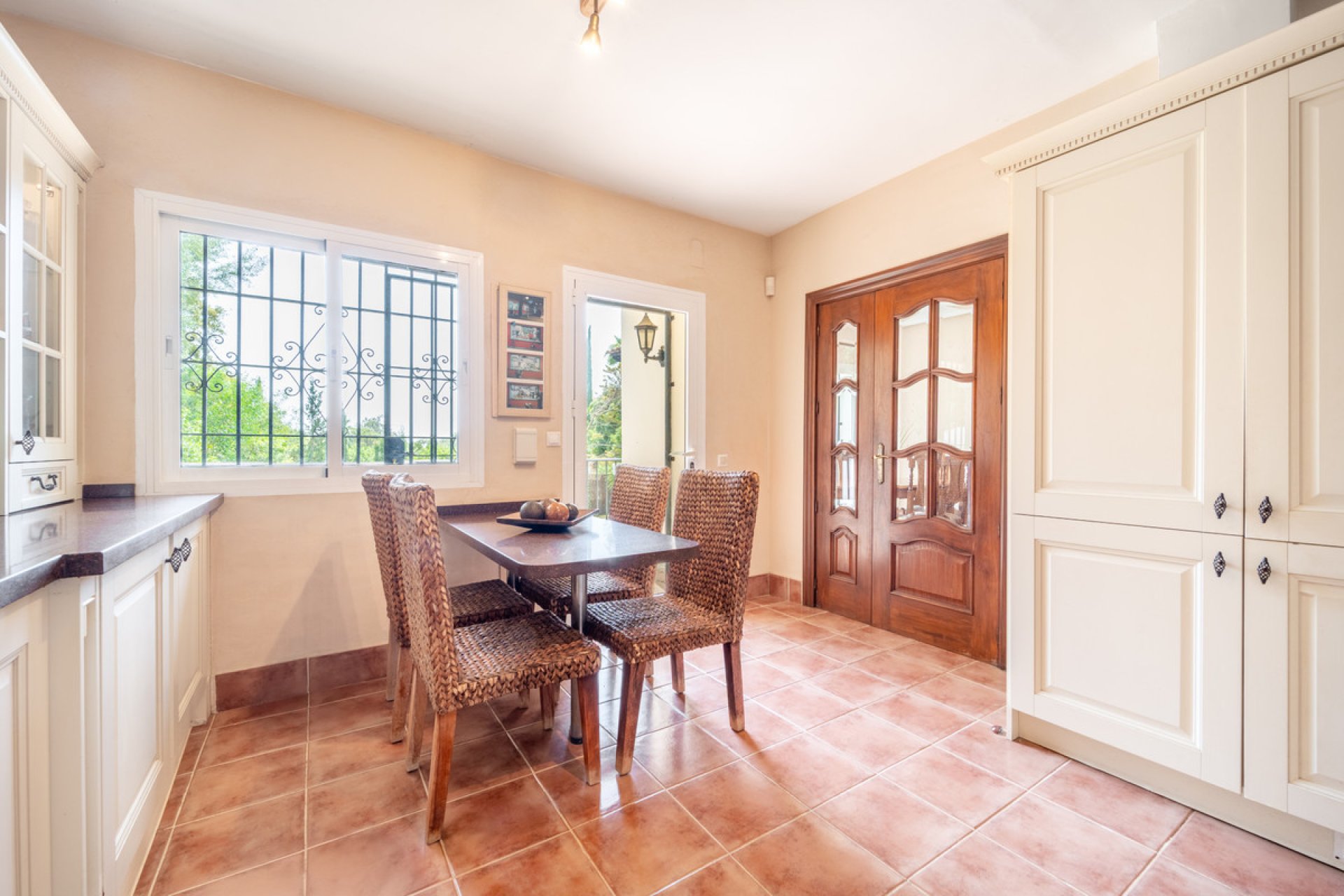 Resale - House - Detached Villa - Marbella - El Rosario