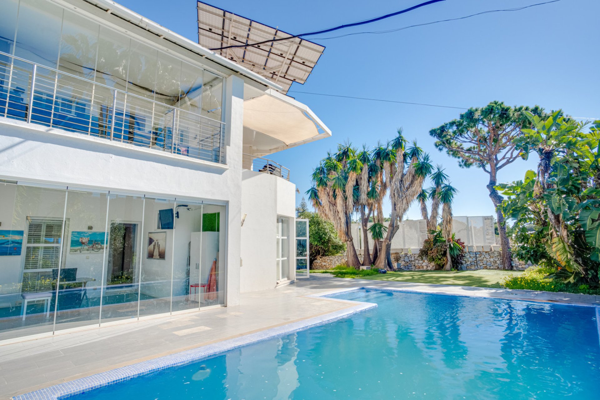 Resale - House - Detached Villa - Marbella - Elviria