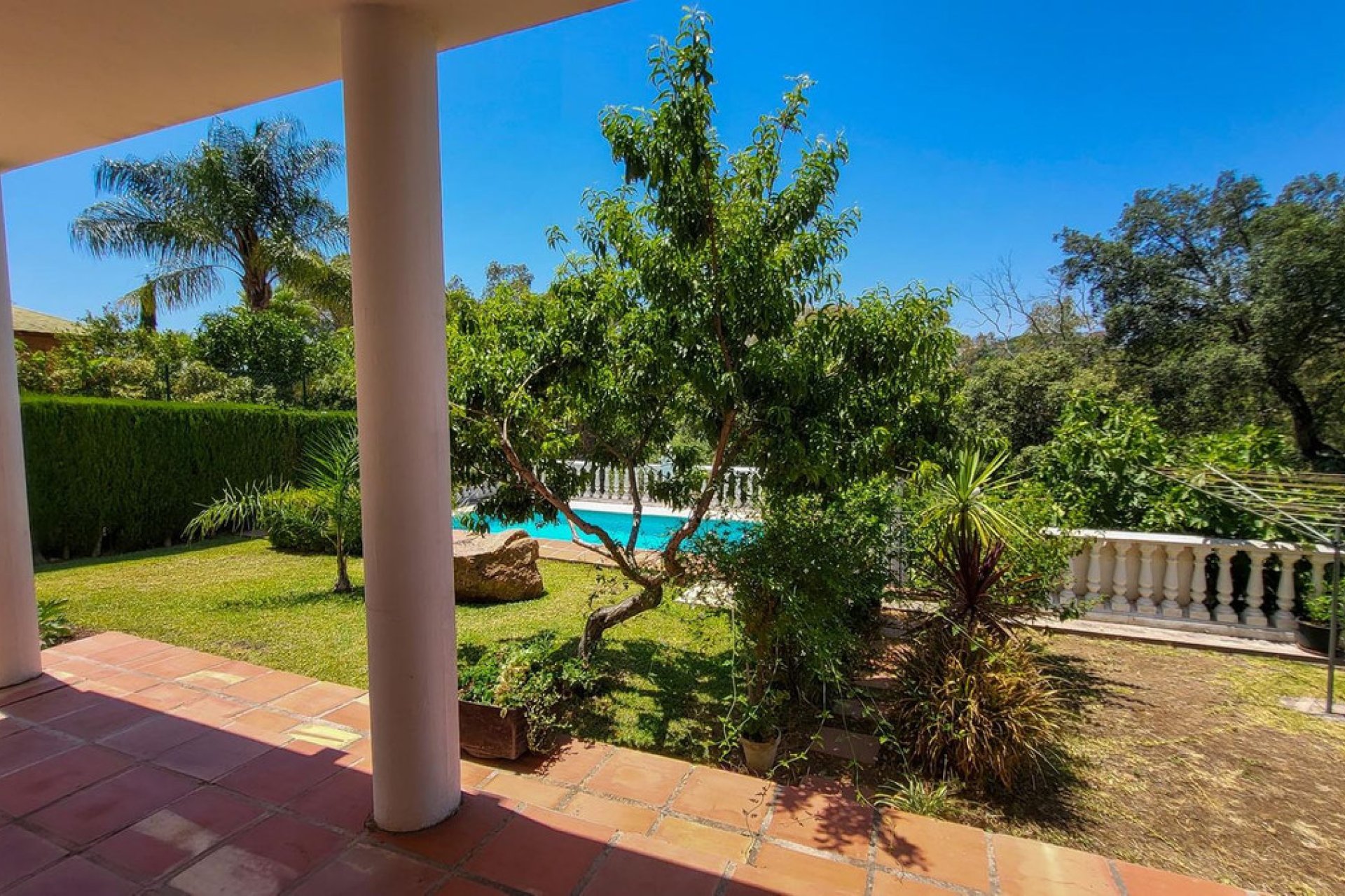 Resale - House - Detached Villa - Marbella - Elviria