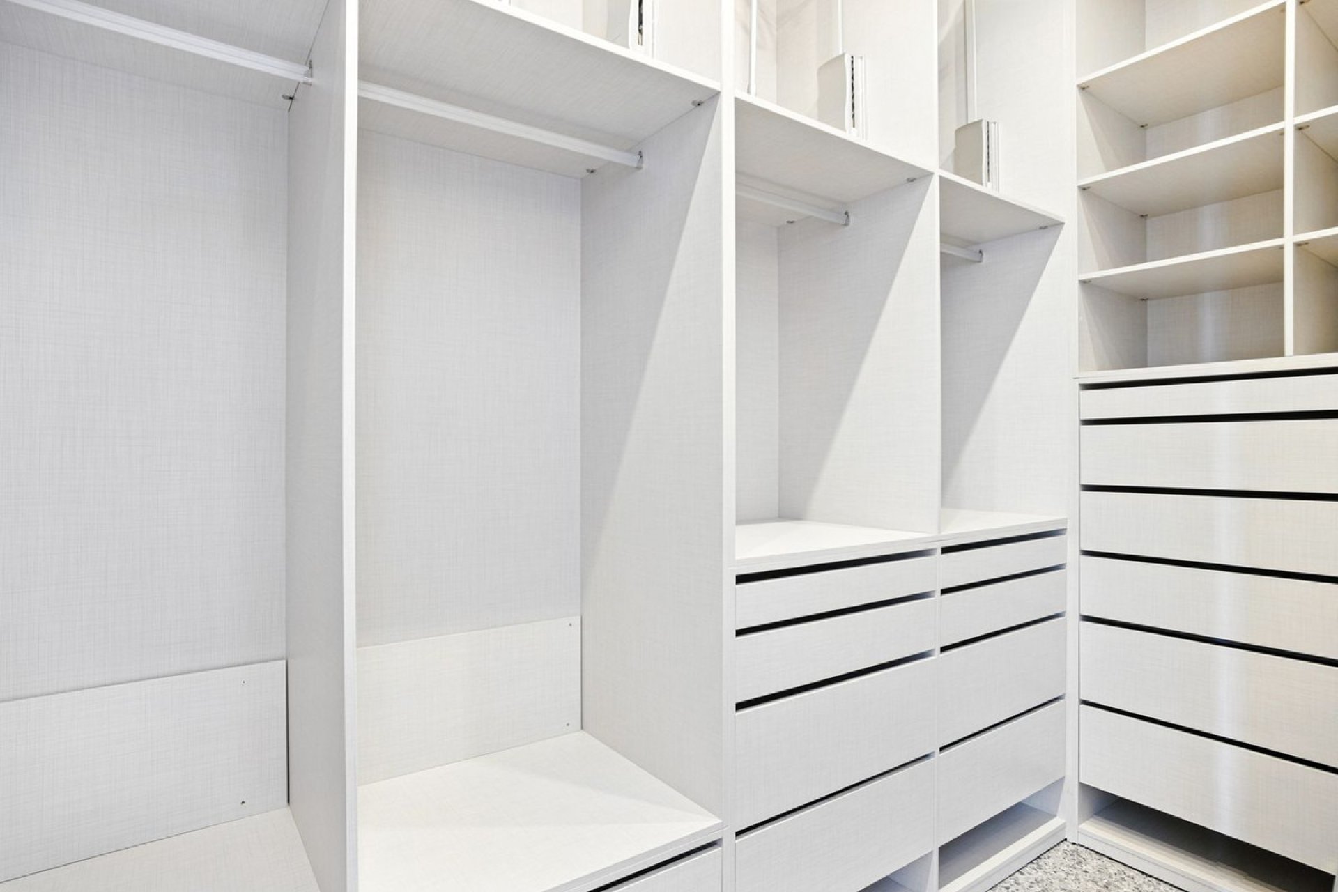 Resale - House - Detached Villa - Marbella - Elviria