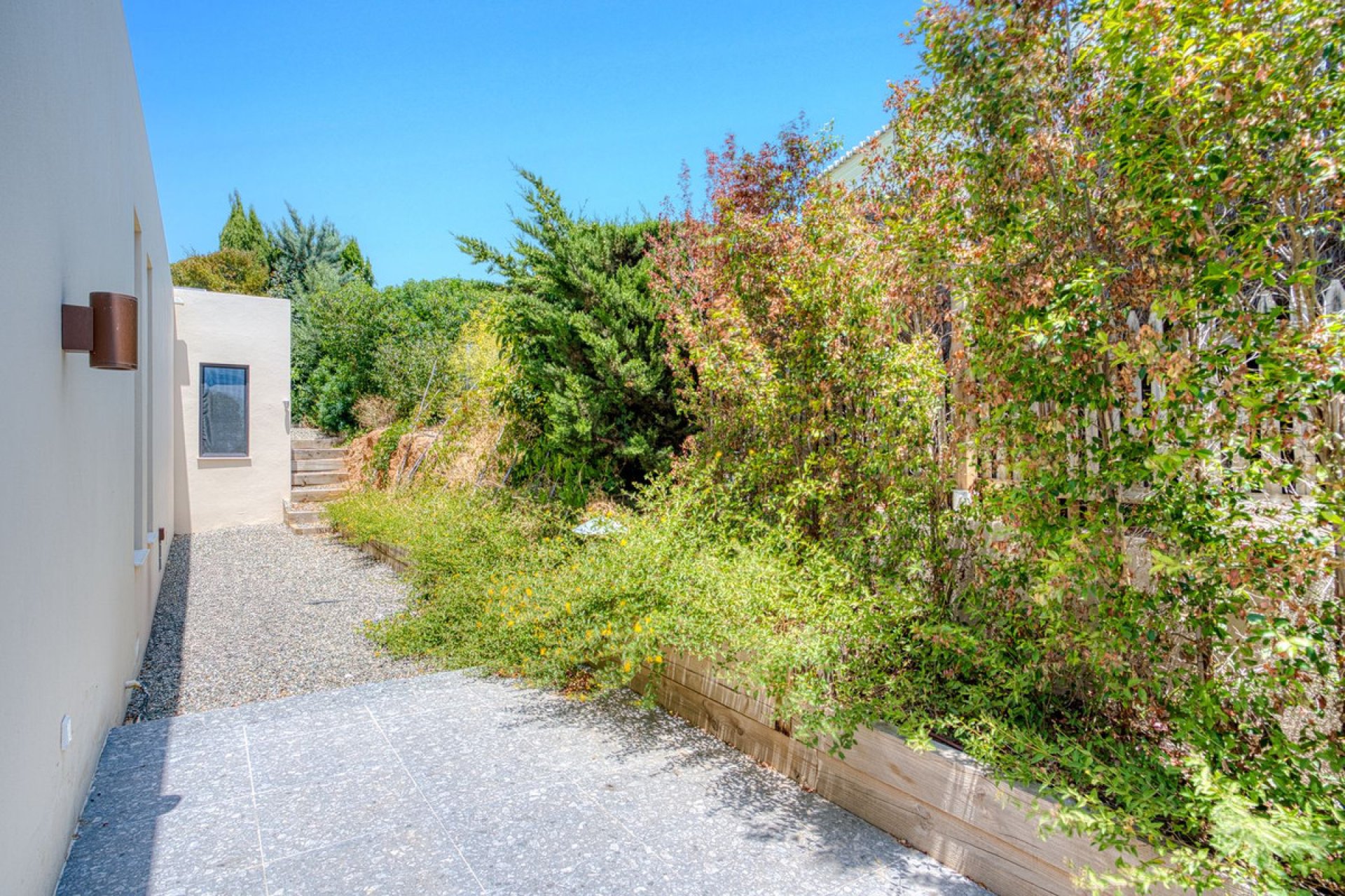 Resale - House - Detached Villa - Marbella - Elviria