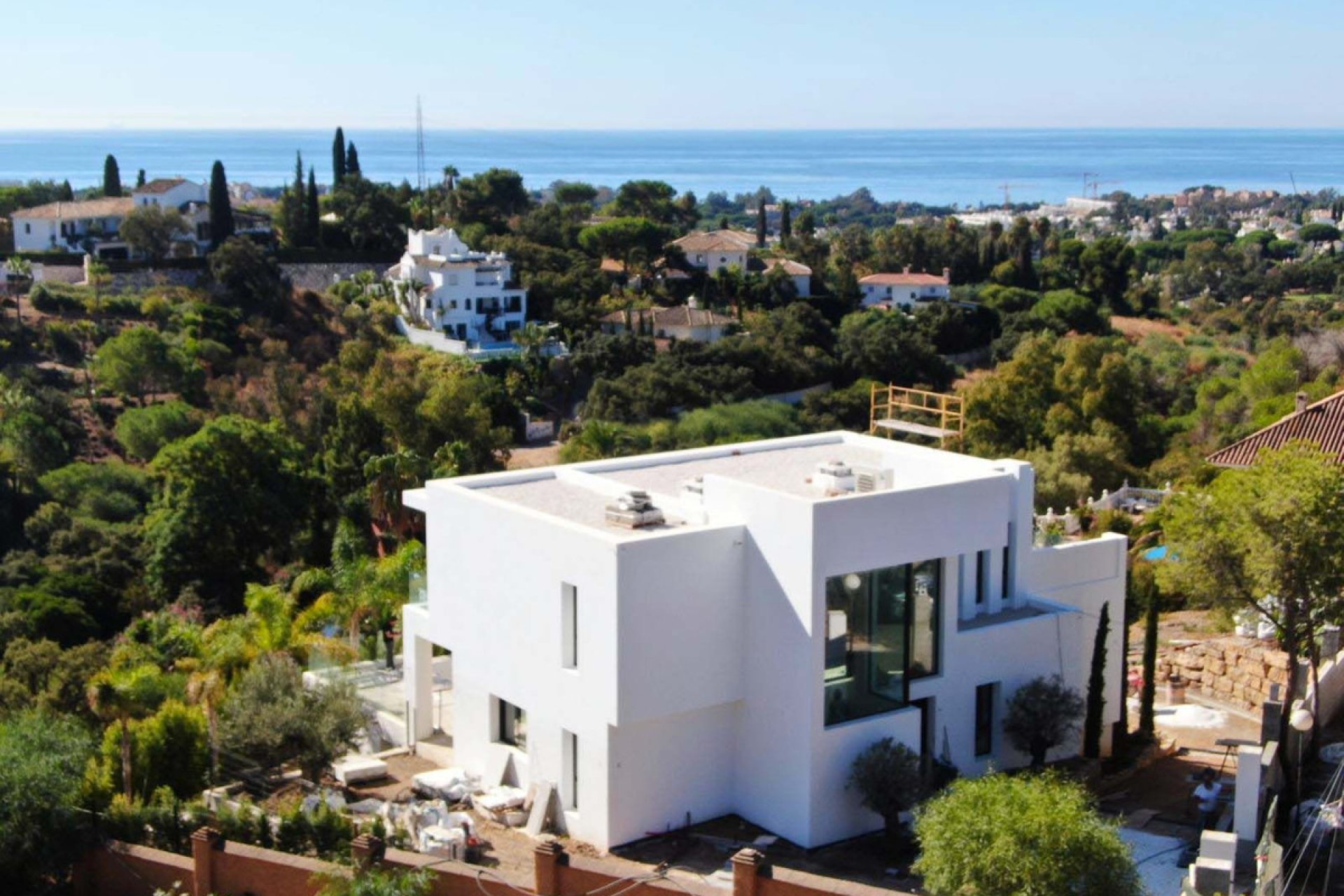 Resale - House - Detached Villa - Marbella - Elviria