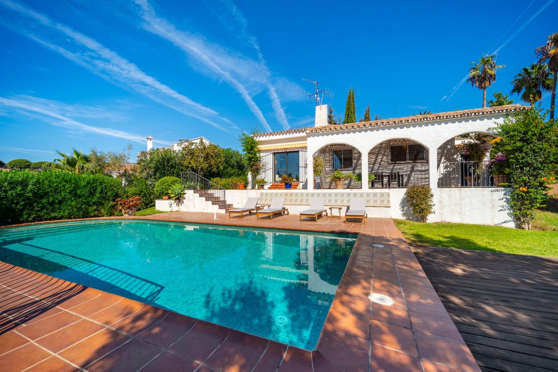 Resale - House - Detached Villa - Marbella - Elviria