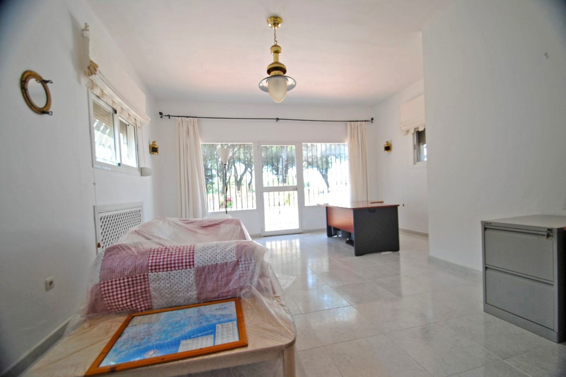 Resale - House - Detached Villa - Marbella - Elviria