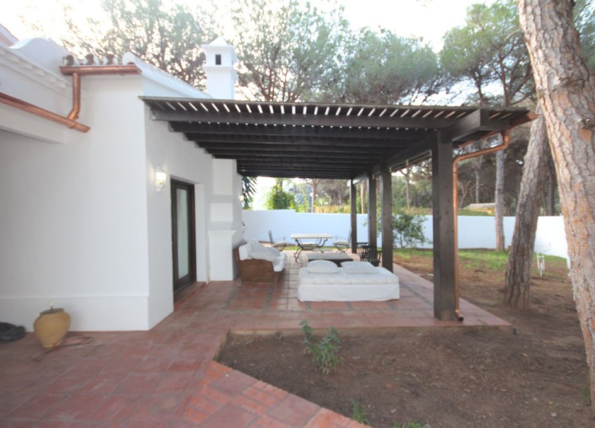 Resale - House - Detached Villa - Marbella - Elviria