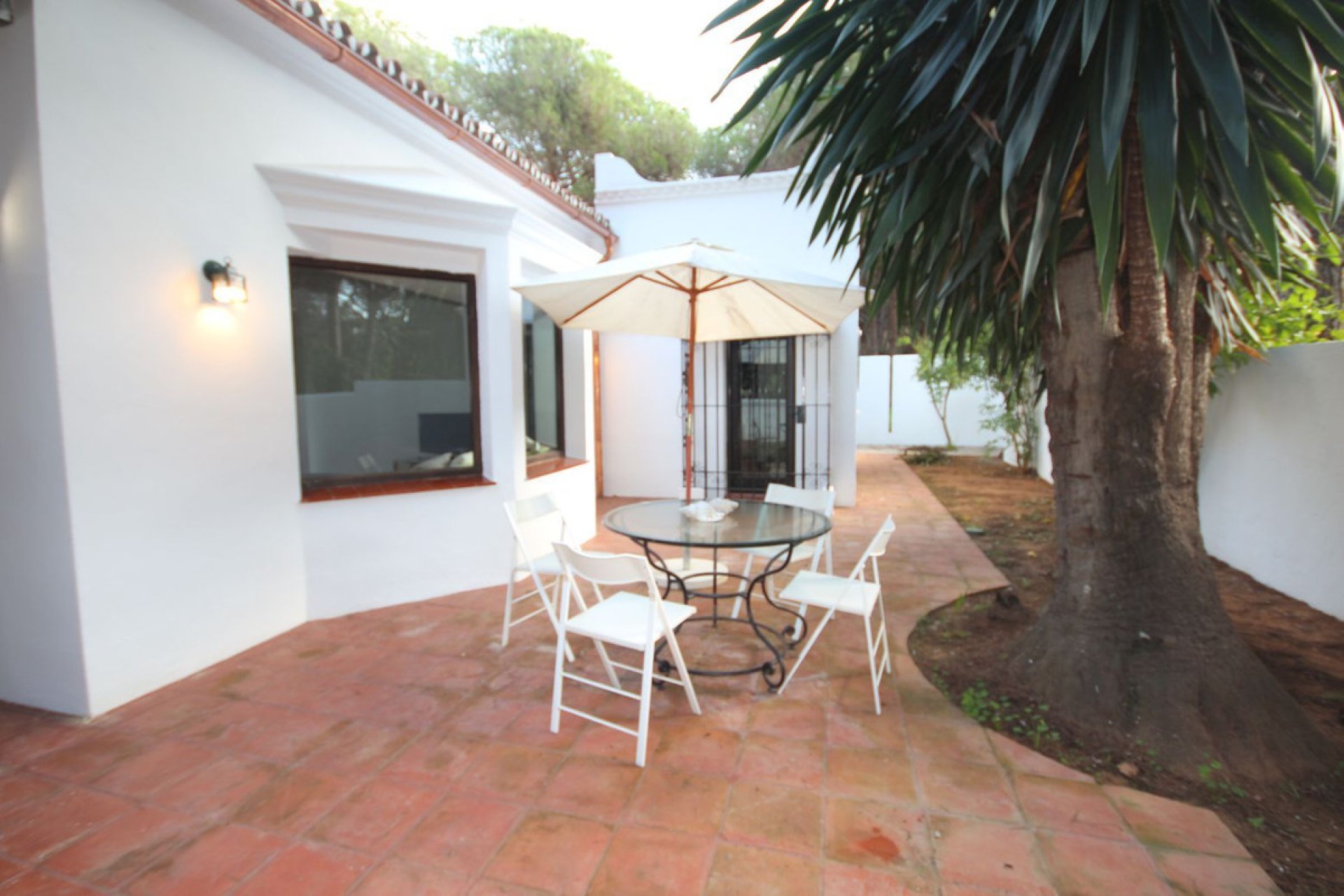 Resale - House - Detached Villa - Marbella - Elviria