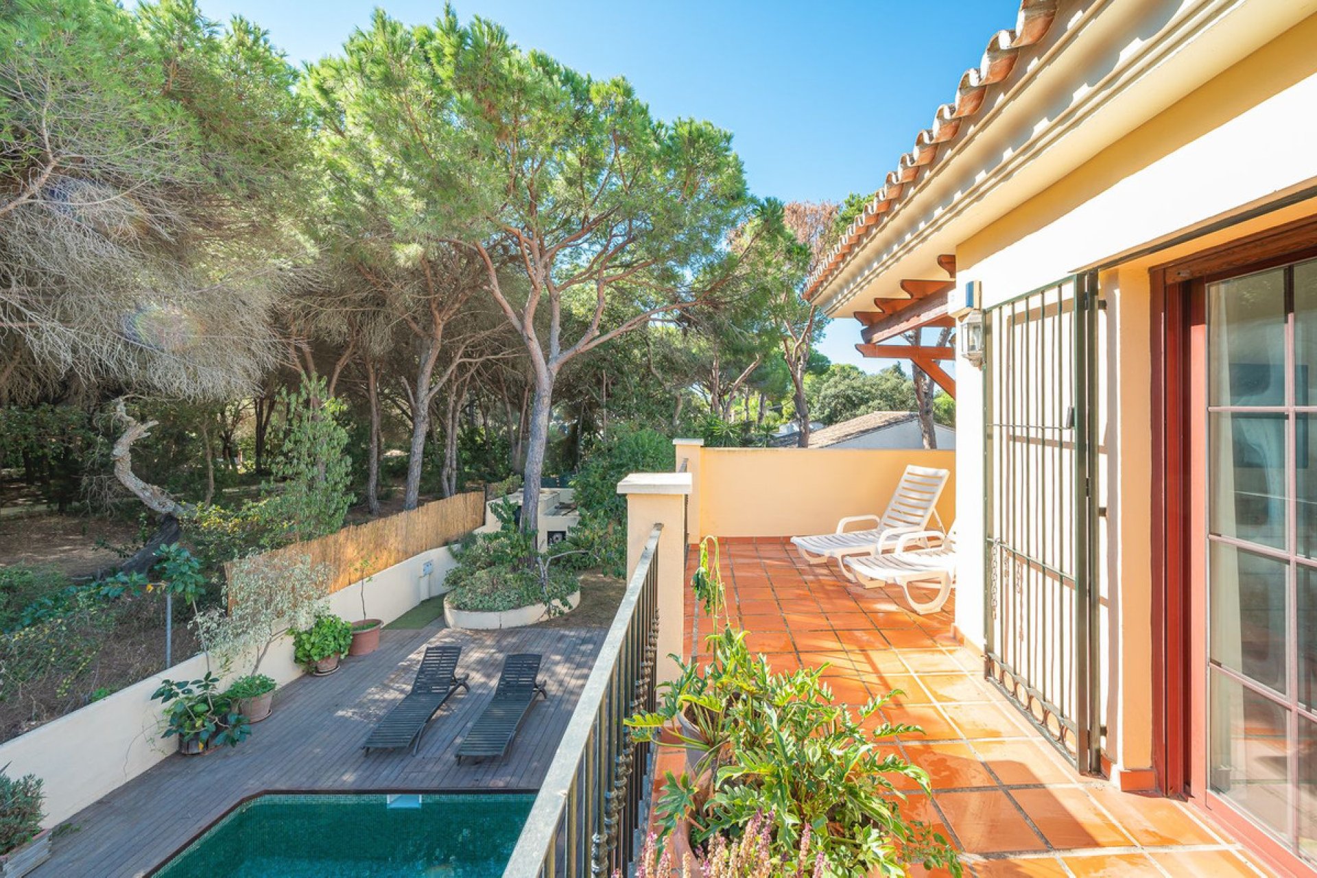 Resale - House - Detached Villa - Marbella - Elviria