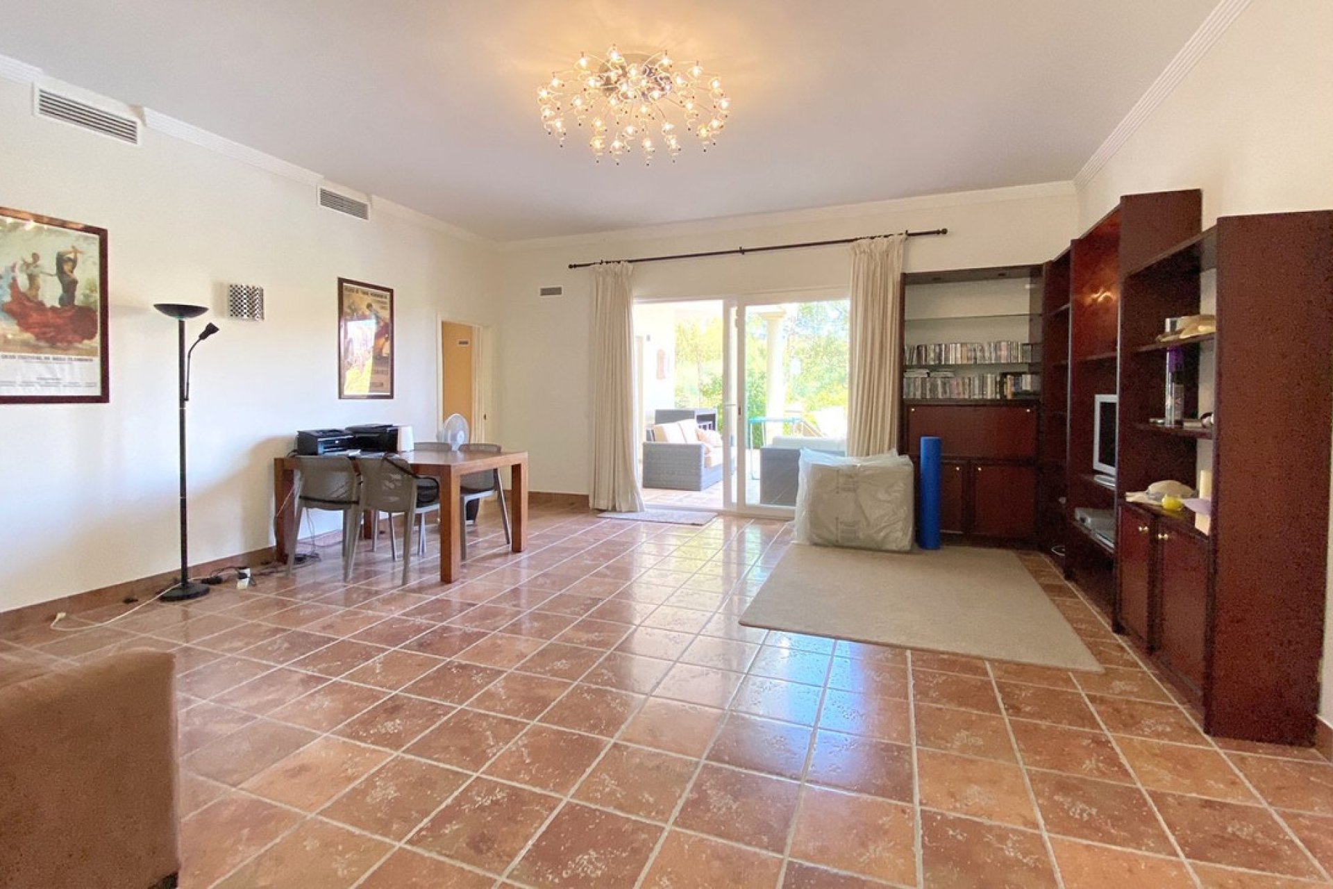 Resale - House - Detached Villa - Marbella - Elviria