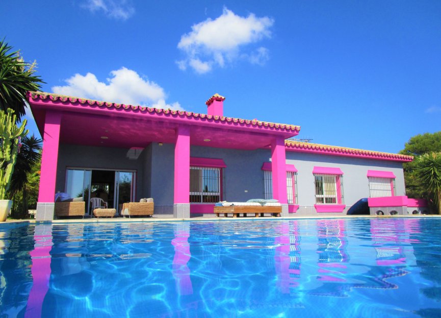 Resale - House - Detached Villa - Marbella - Elviria