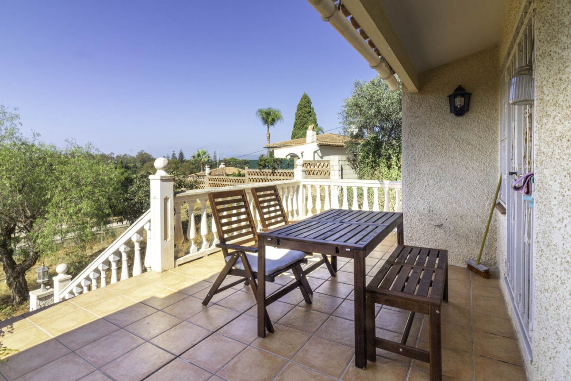 Resale - House - Detached Villa - Marbella - Elviria