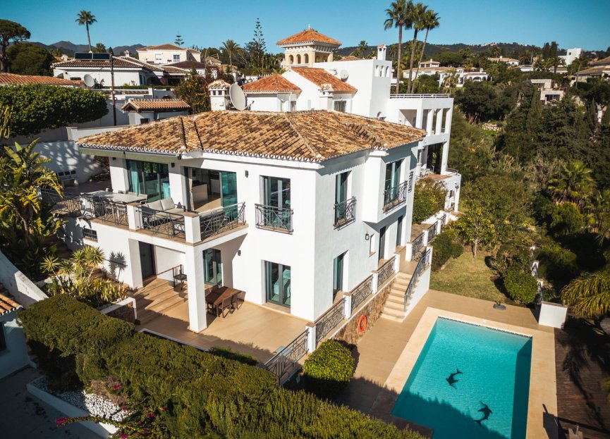 Resale - House - Detached Villa - Marbella - Elviria