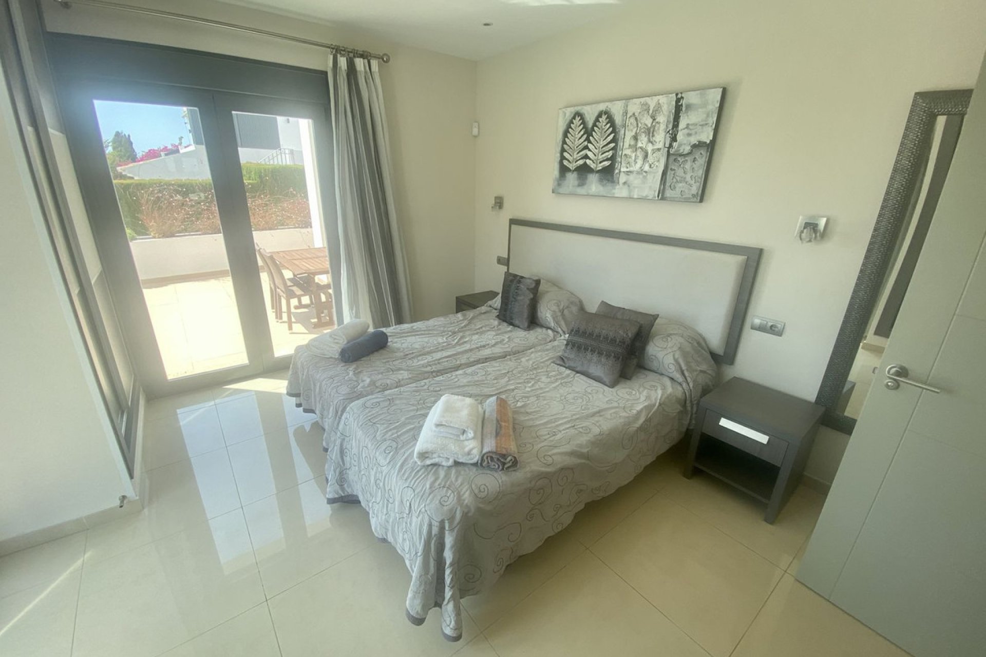 Resale - House - Detached Villa - Marbella - Elviria