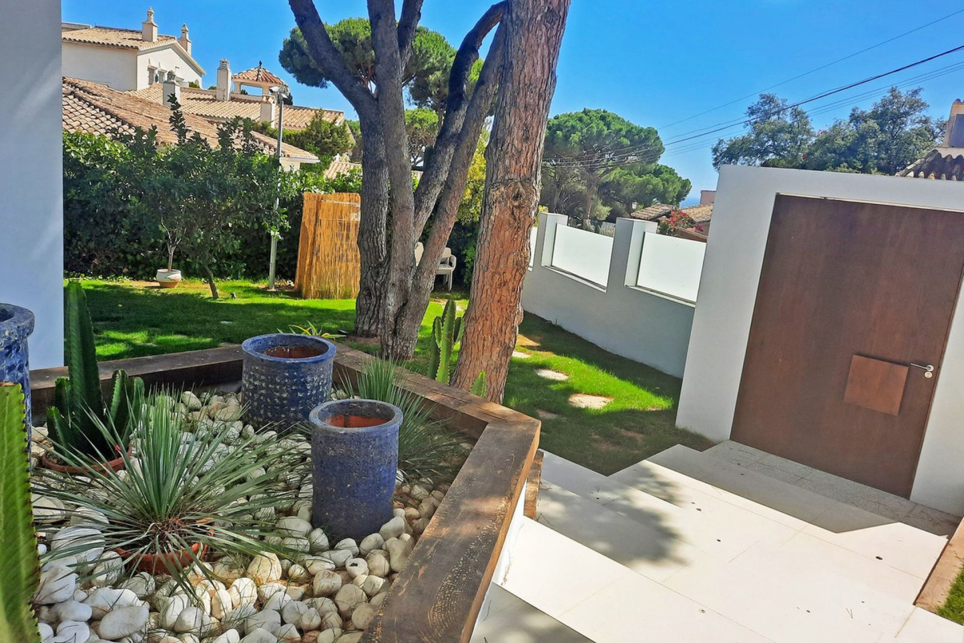 Resale - House - Detached Villa - Marbella - Elviria