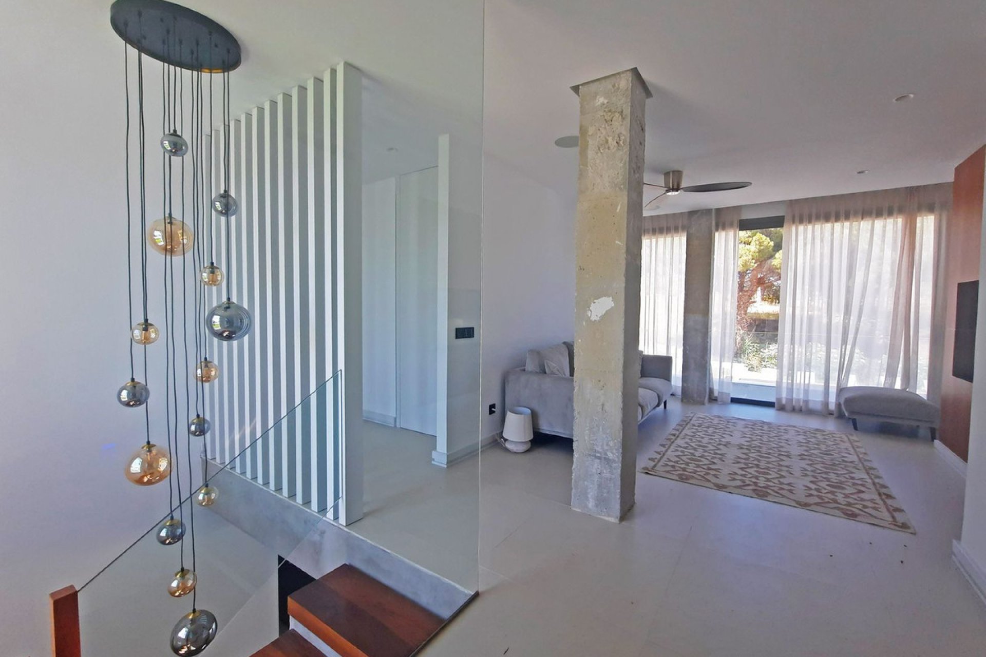 Resale - House - Detached Villa - Marbella - Elviria