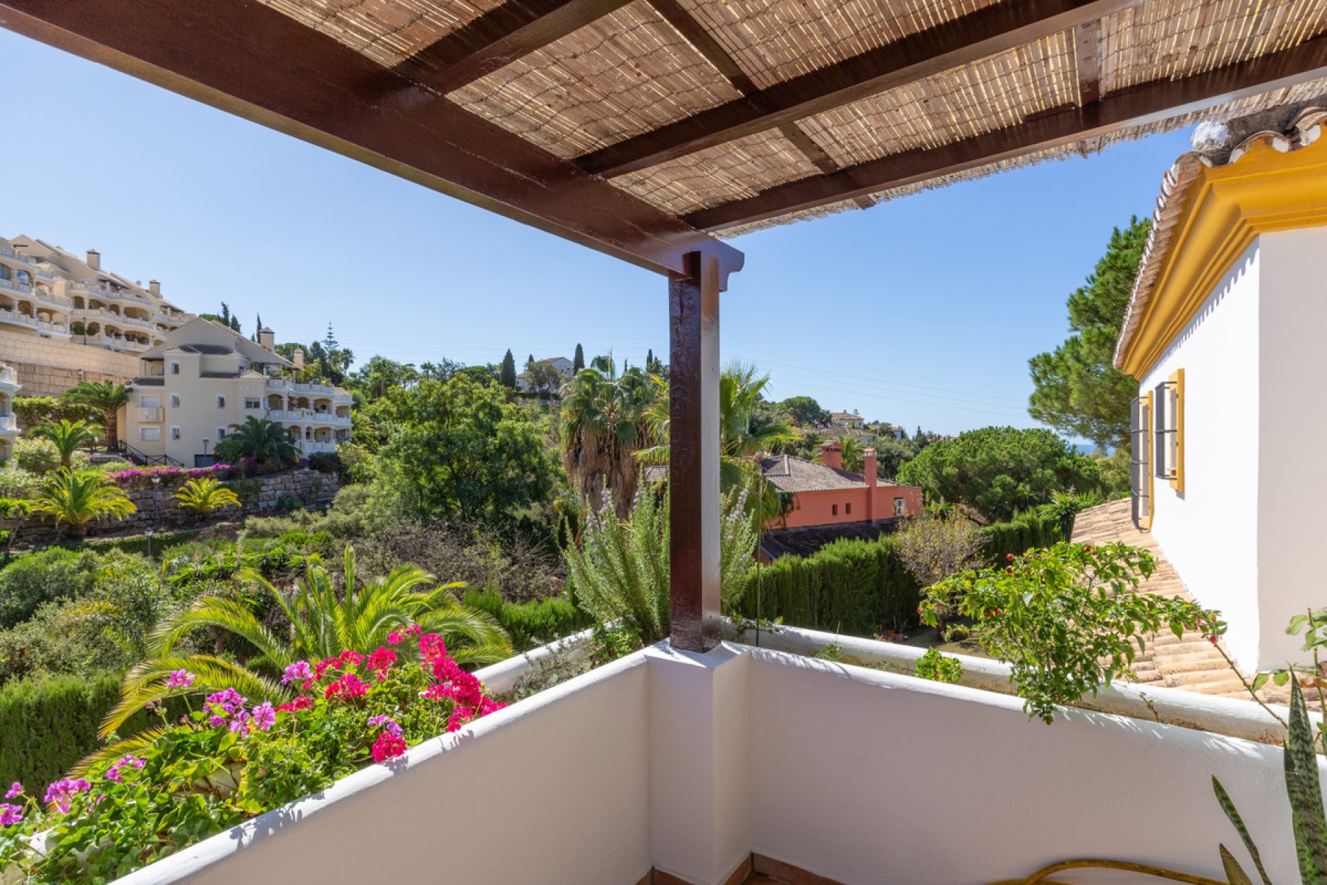 Resale - House - Detached Villa - Marbella - Elviria