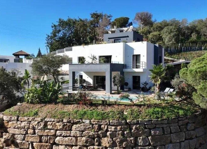 Resale - House - Detached Villa - Marbella - Elviria