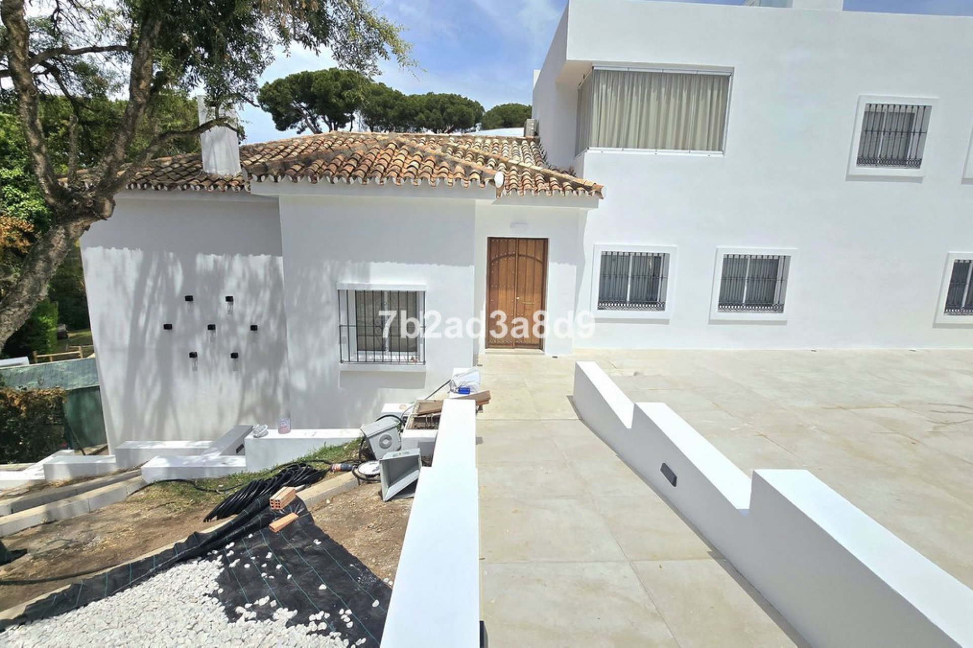 Resale - House - Detached Villa - Marbella - Elviria