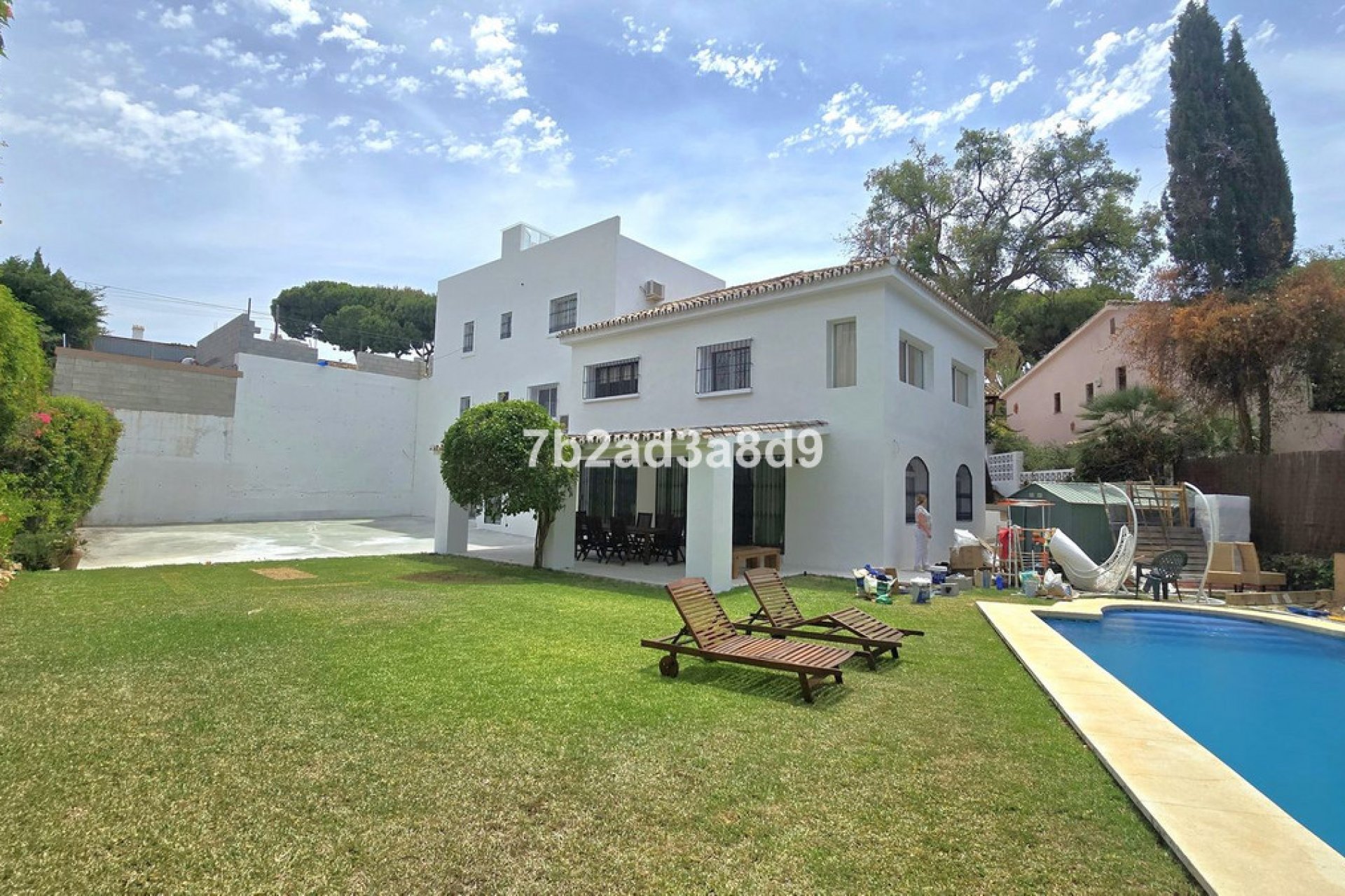 Resale - House - Detached Villa - Marbella - Elviria