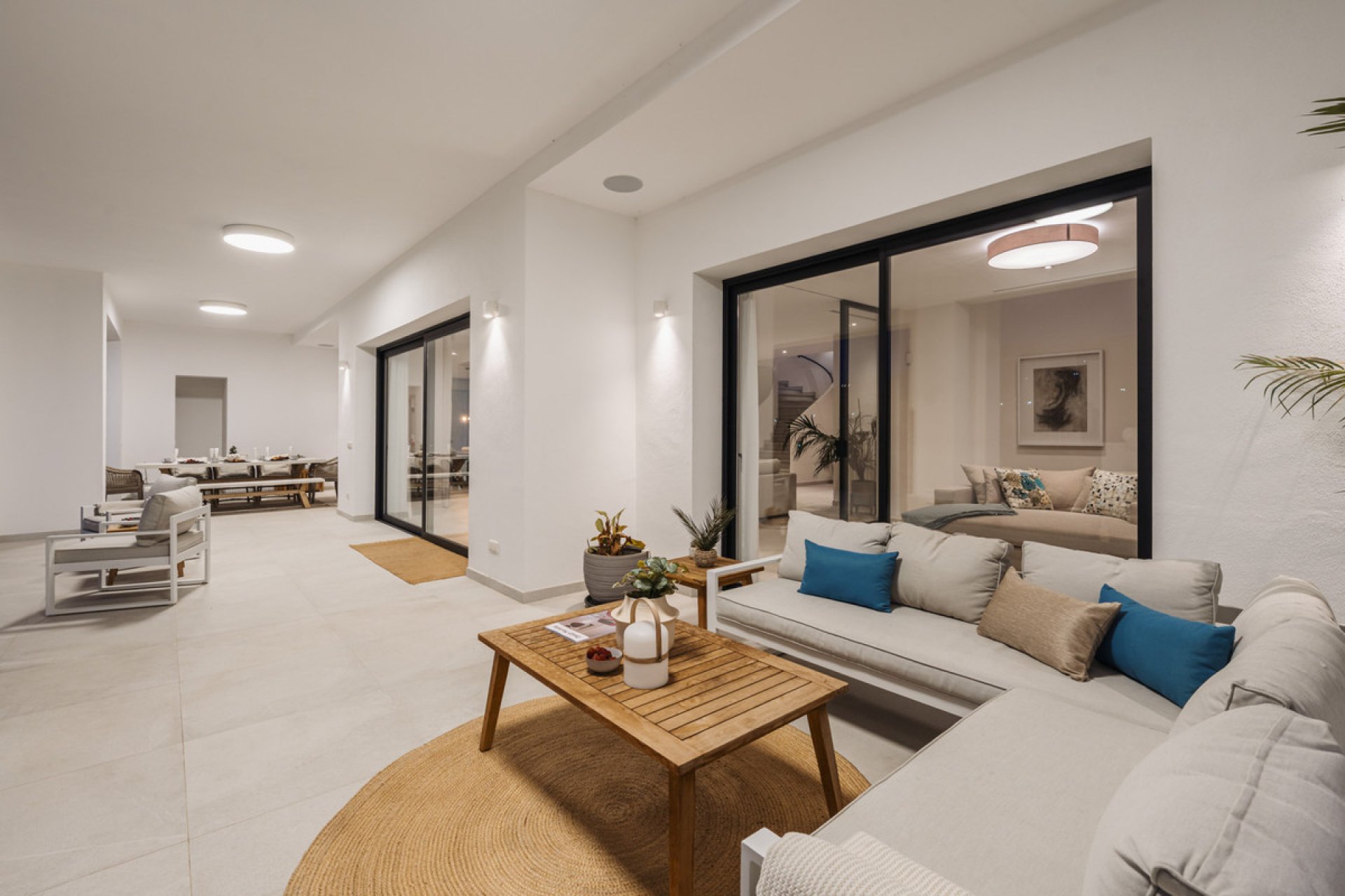 Resale - House - Detached Villa - Marbella - Elviria