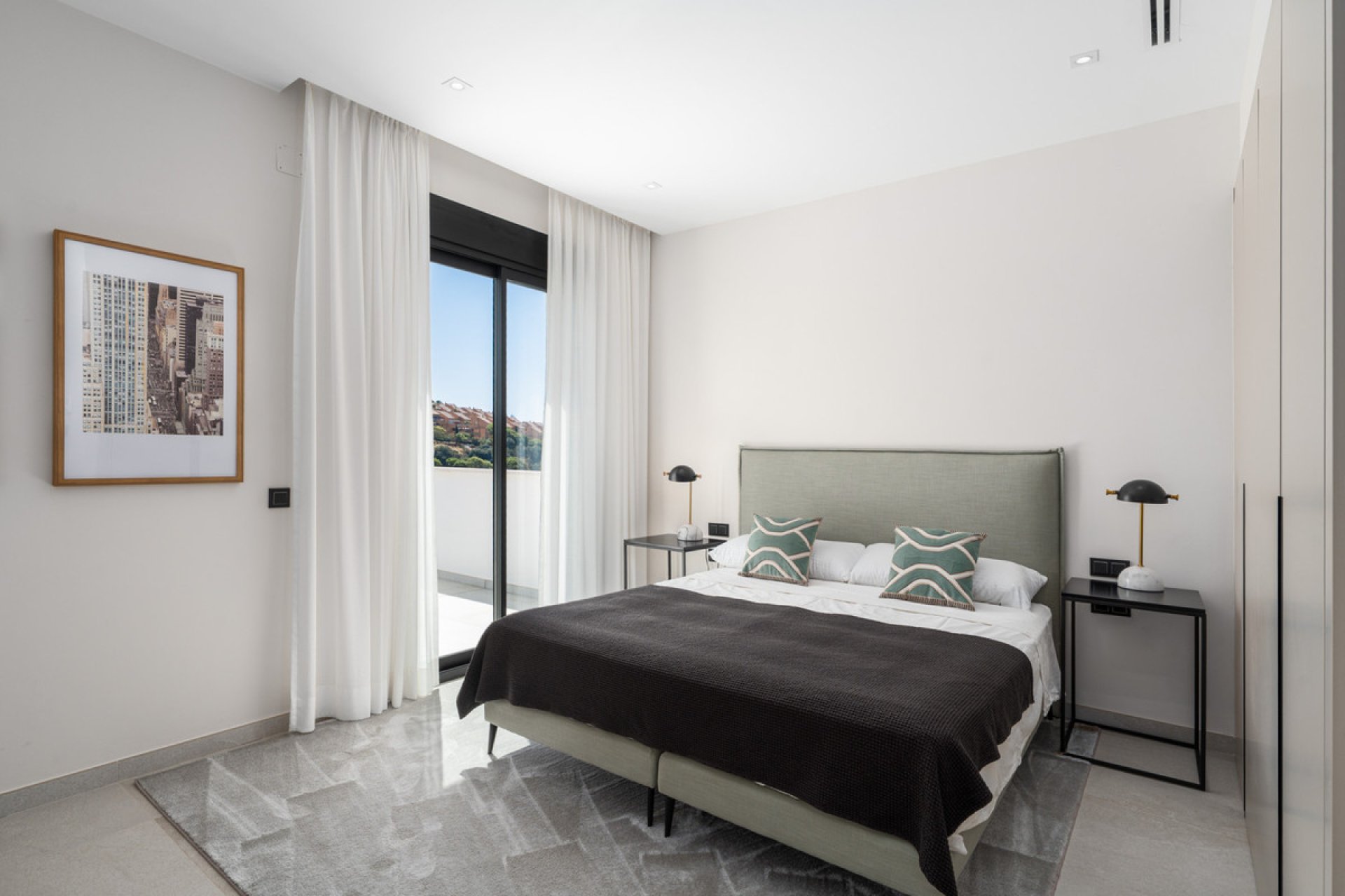 Resale - House - Detached Villa - Marbella - Elviria