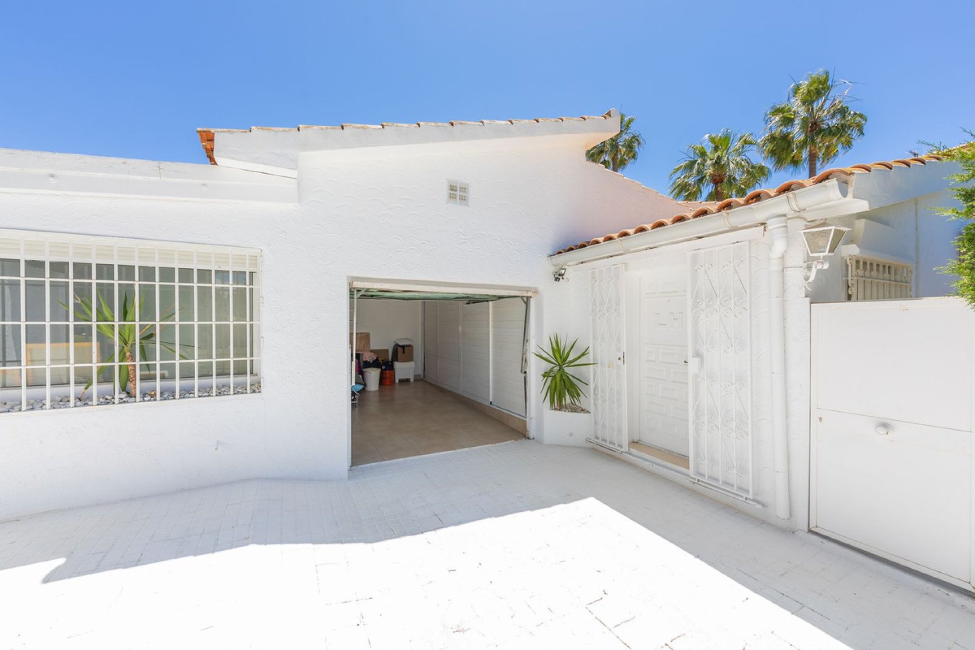 Resale - House - Detached Villa - Marbella - Guadalmina Alta