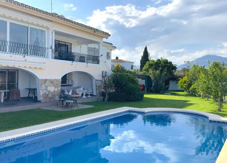 Resale - House - Detached Villa - Marbella - Guadalmina Alta