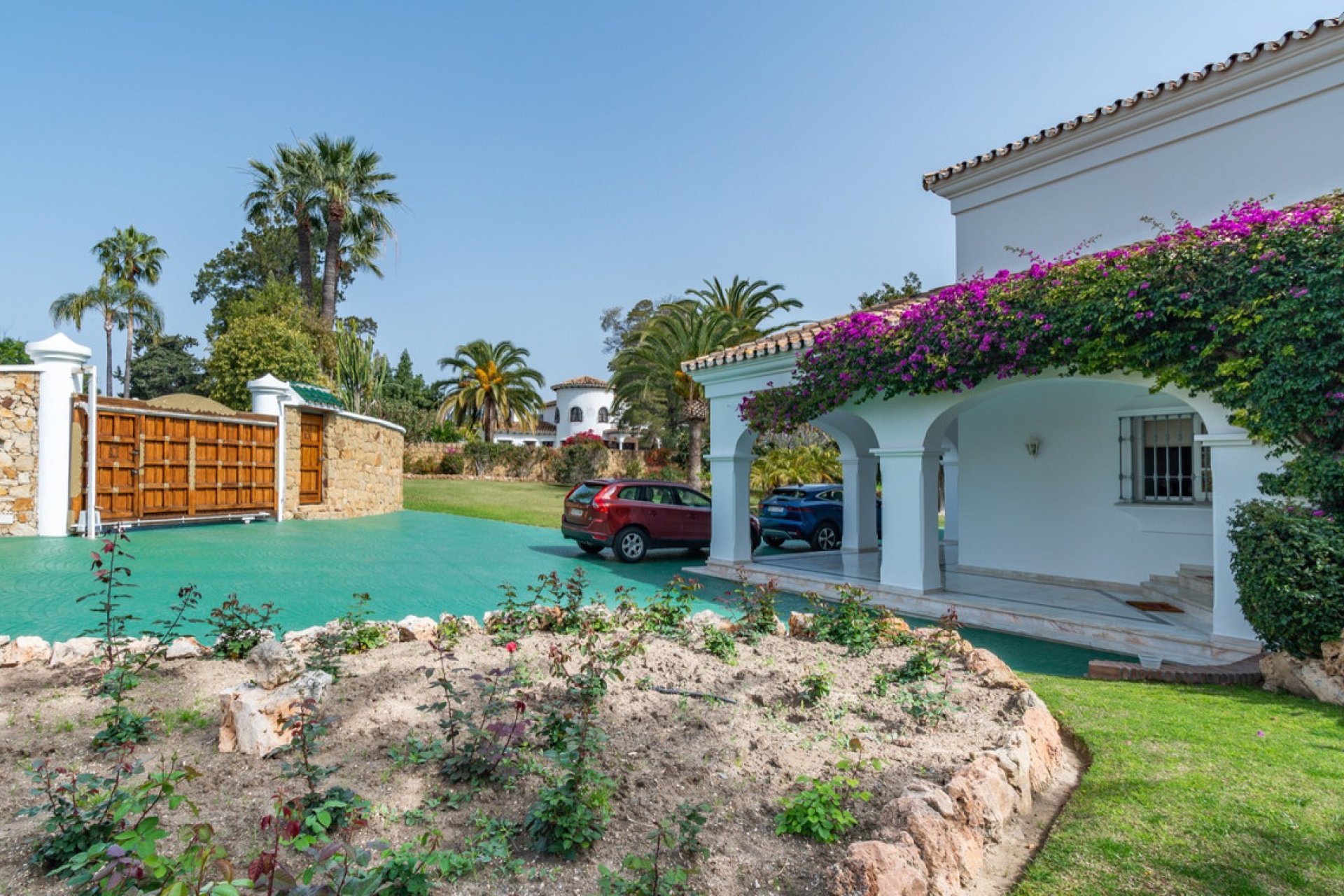 Resale - House - Detached Villa - Marbella - Guadalmina Alta