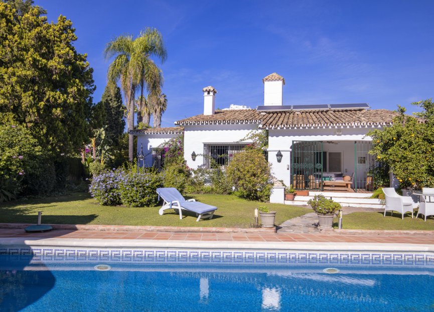 Resale - House - Detached Villa - Marbella - Guadalmina Alta