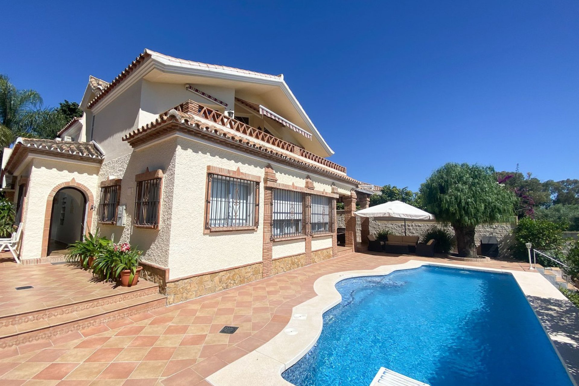 Resale - House - Detached Villa - Marbella - Guadalmina Alta