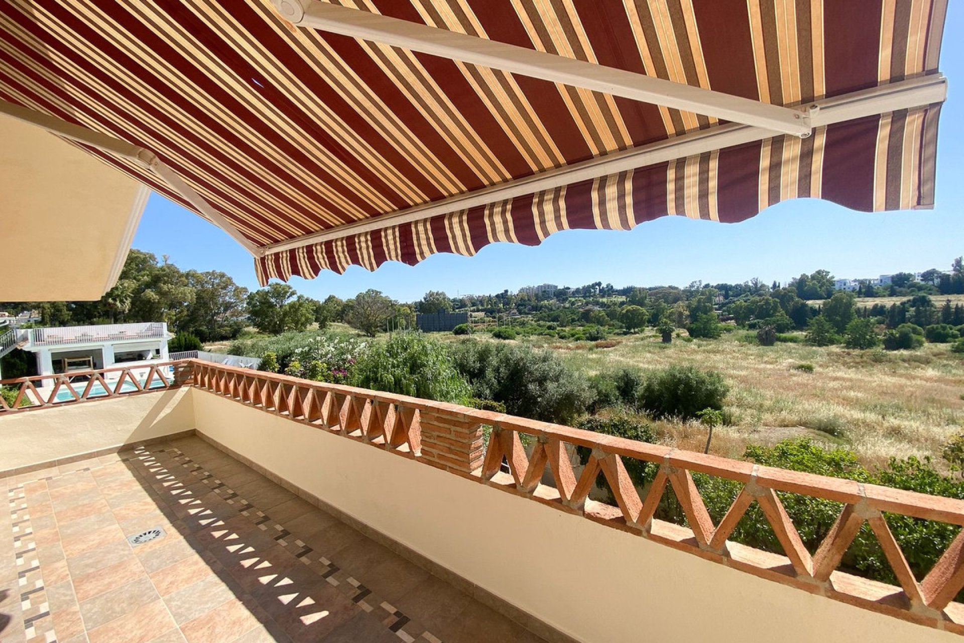 Resale - House - Detached Villa - Marbella - Guadalmina Alta