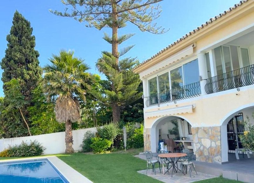 Resale - House - Detached Villa - Marbella - Guadalmina Alta