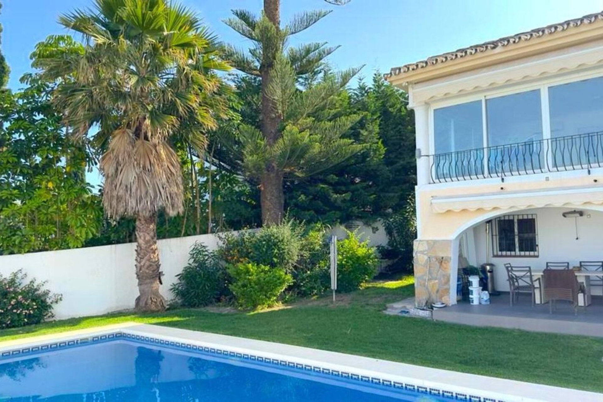 Resale - House - Detached Villa - Marbella - Guadalmina Alta