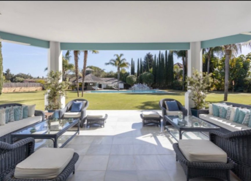 Resale - House - Detached Villa - Marbella - Guadalmina Baja