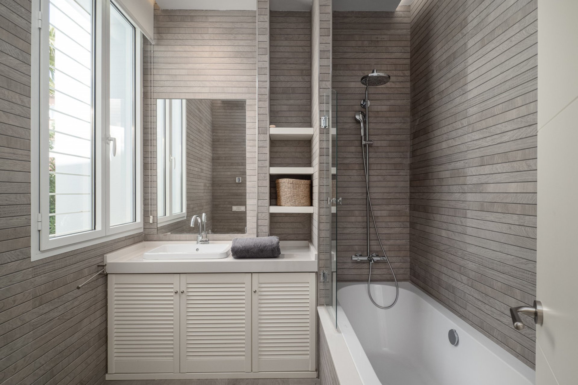 Resale - House - Detached Villa - Marbella - Guadalmina Baja