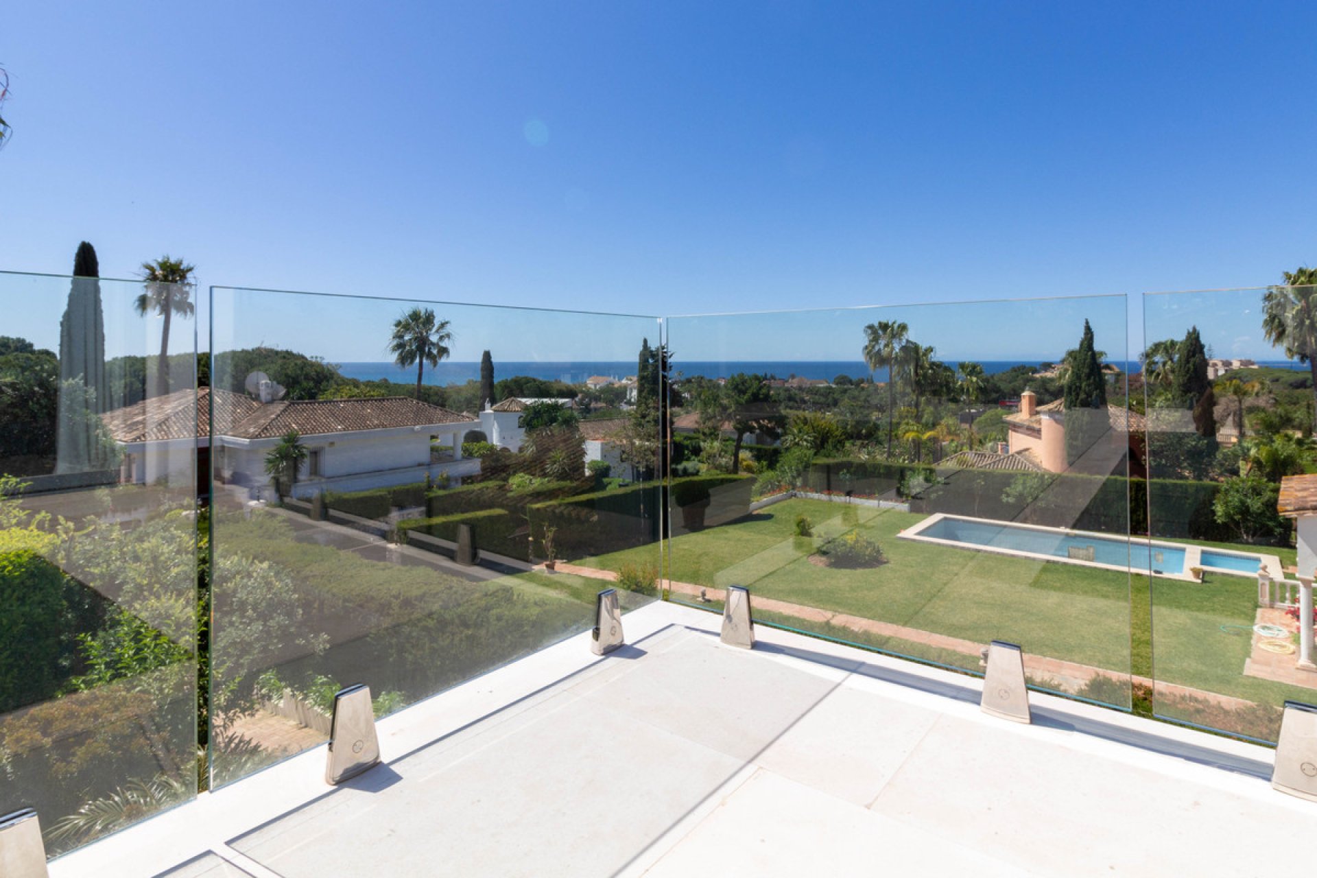 Resale - House - Detached Villa - Marbella - Hacienda Las Chapas