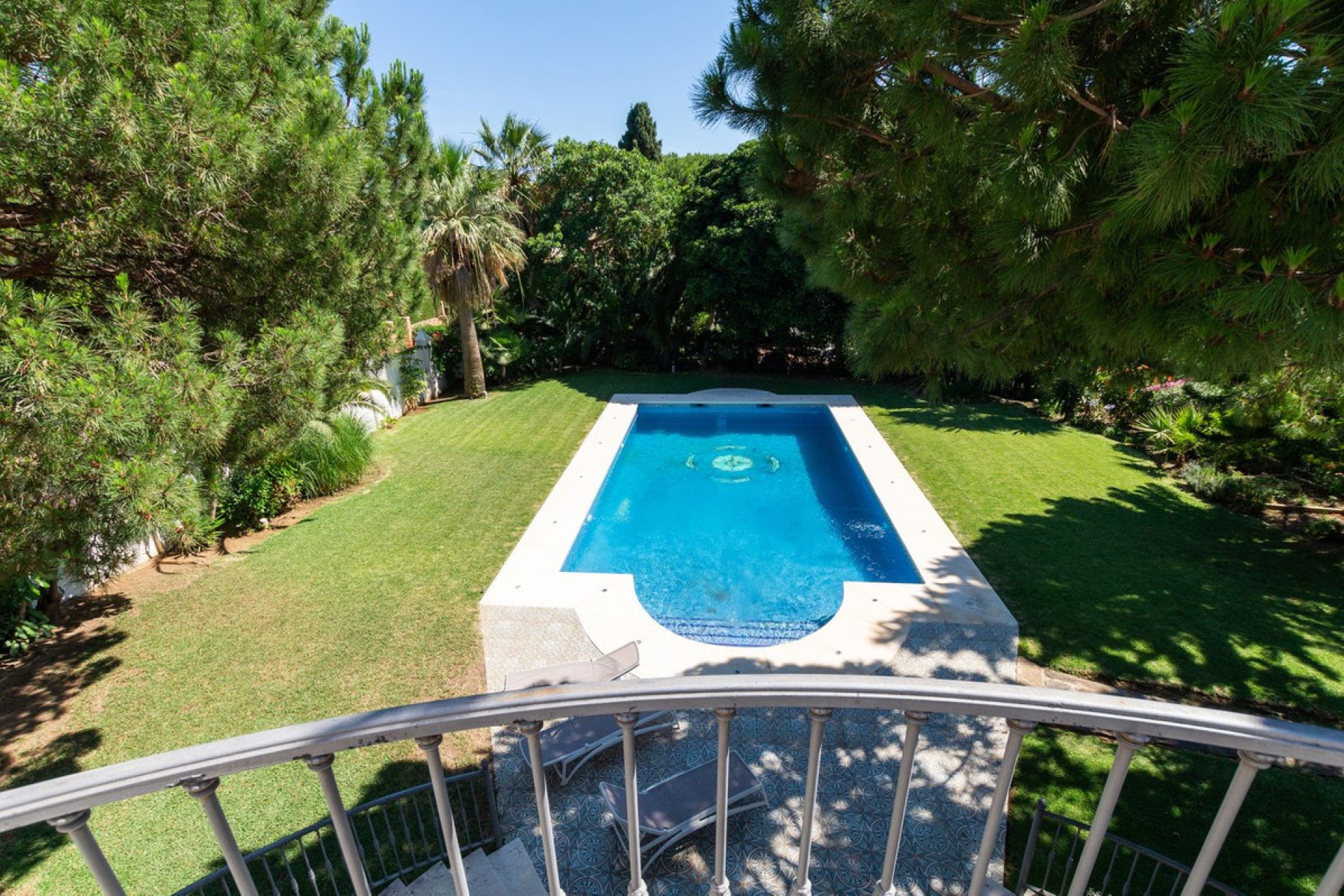 Resale - House - Detached Villa - Marbella - Hacienda Las Chapas