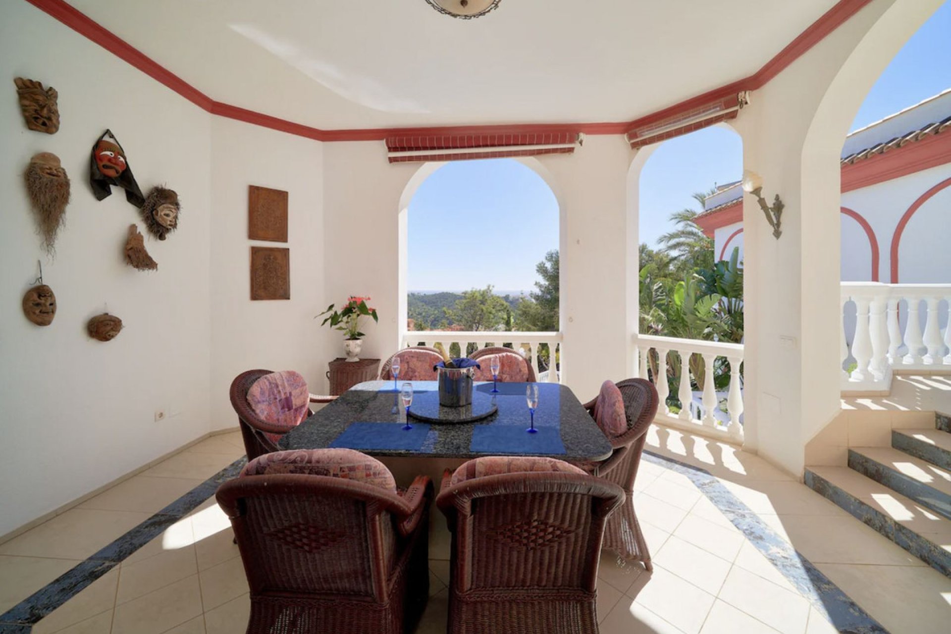 Resale - House - Detached Villa - Marbella - Hacienda Las Chapas