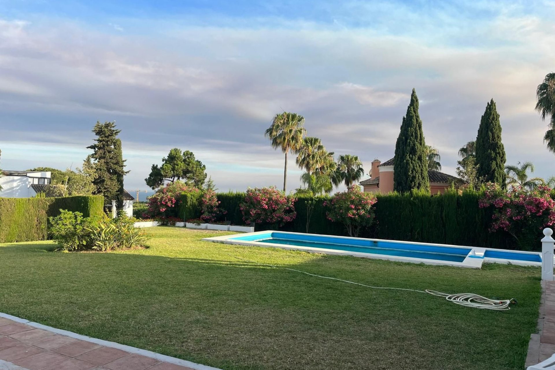 Resale - House - Detached Villa - Marbella - Hacienda Las Chapas