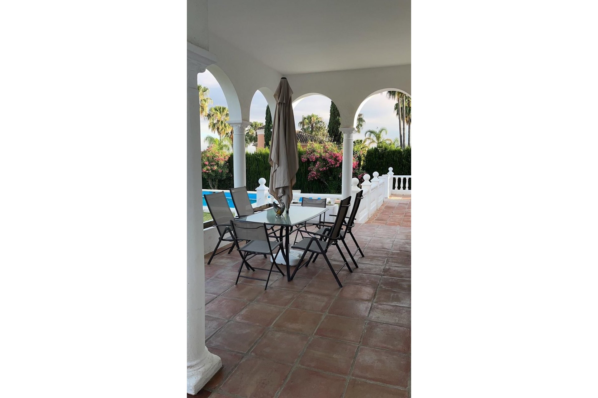 Resale - House - Detached Villa - Marbella - Hacienda Las Chapas