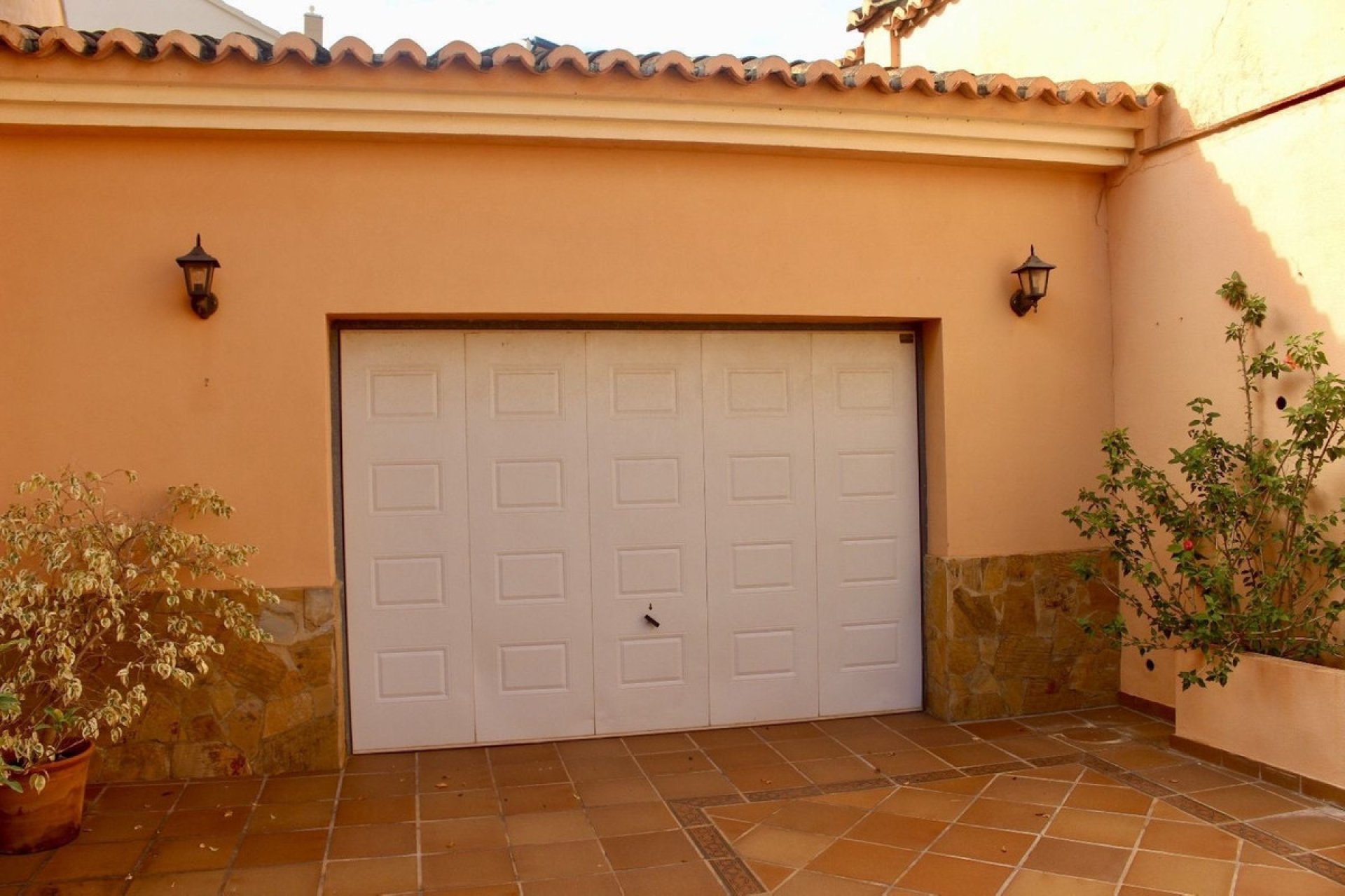 Resale - House - Detached Villa - Marbella - Hacienda Las Chapas