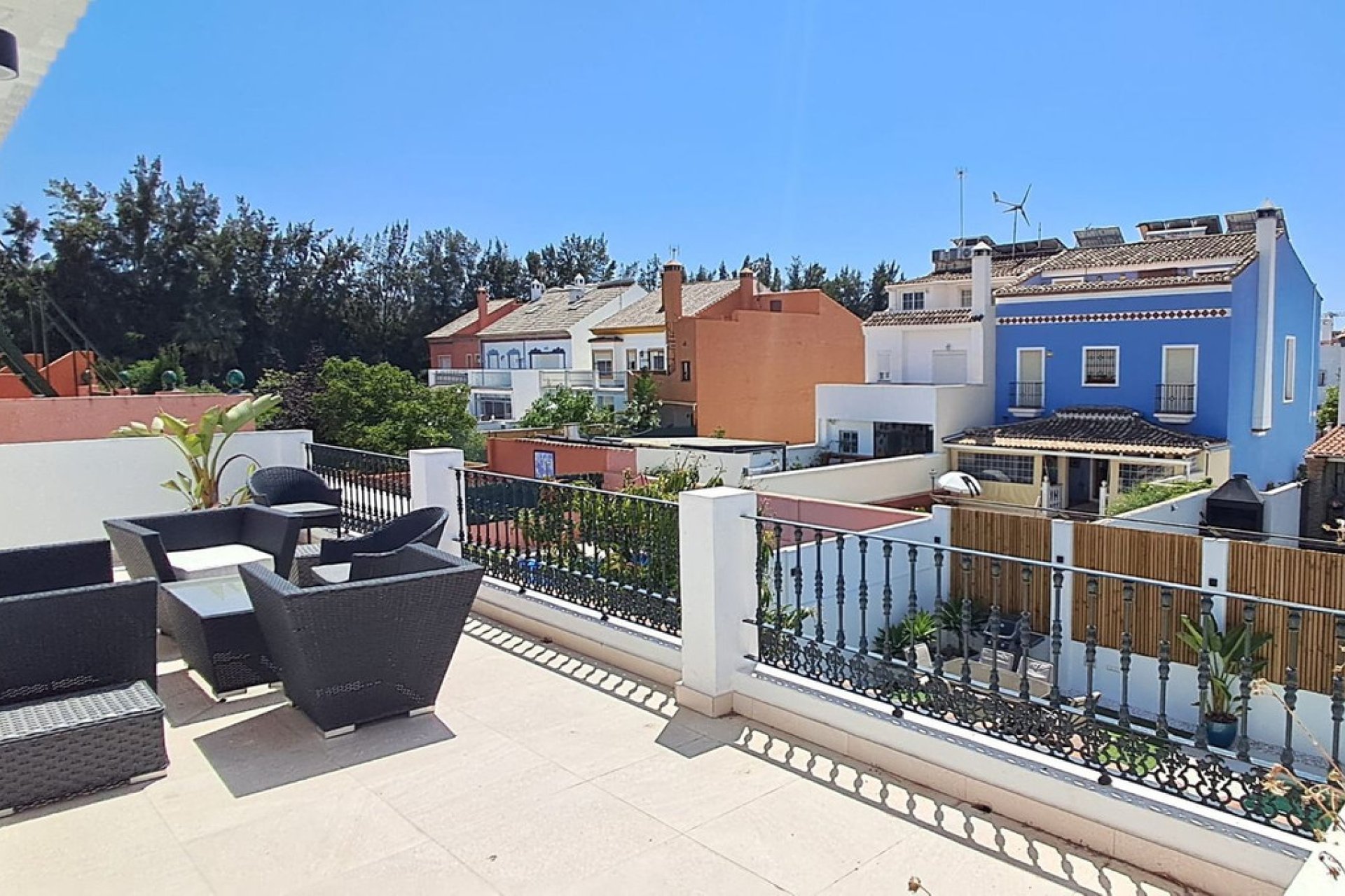 Resale - House - Detached Villa - Marbella - La Campana