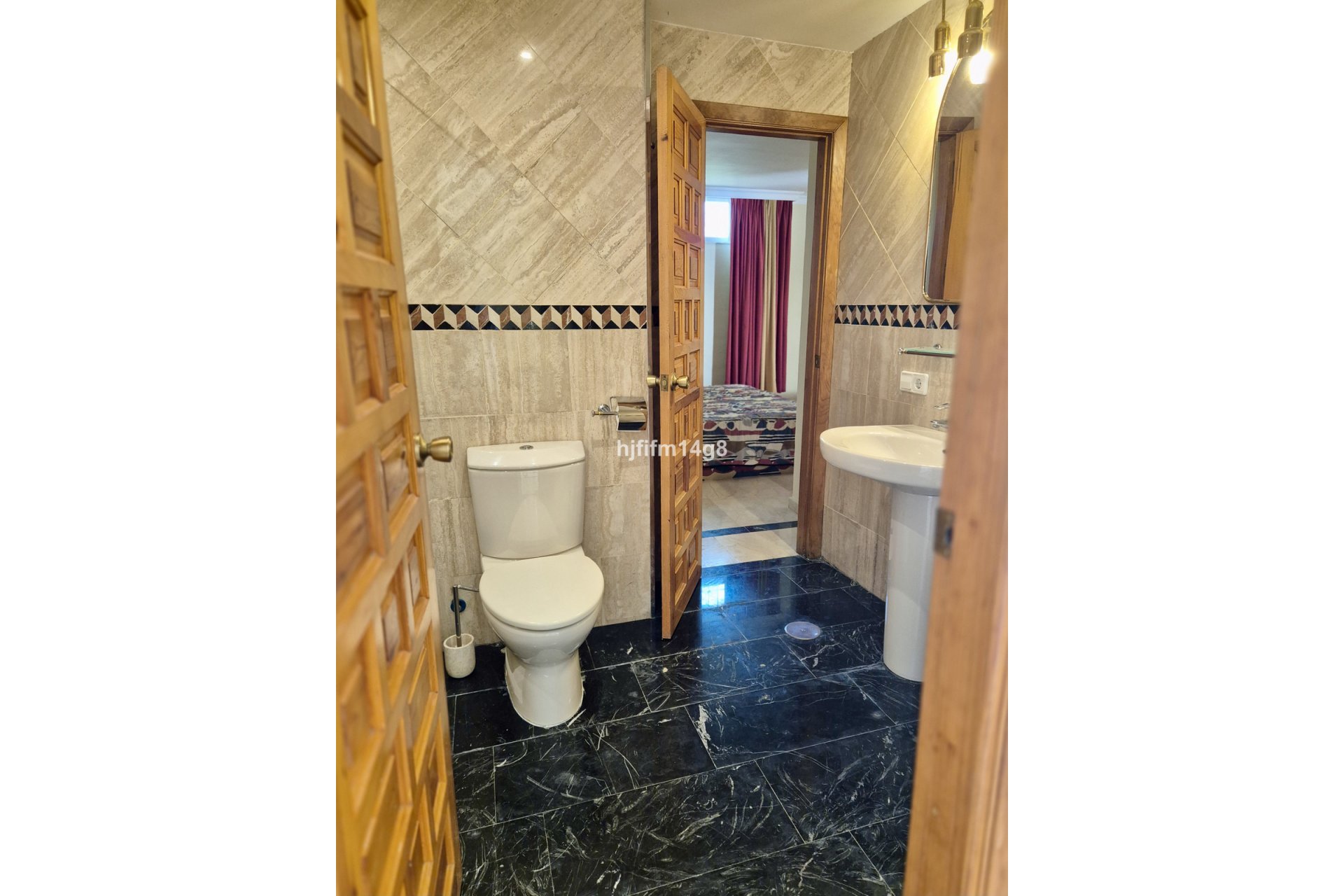 Resale - House - Detached Villa - Marbella - La Campana