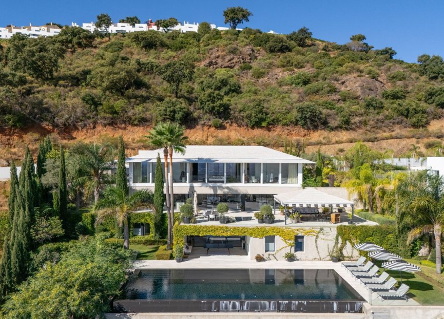 Resale - House - Detached Villa - Marbella - La Mairena