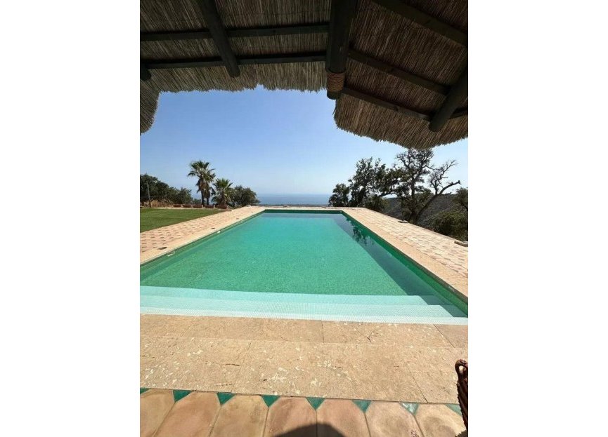 Resale - House - Detached Villa - Marbella - La Mairena