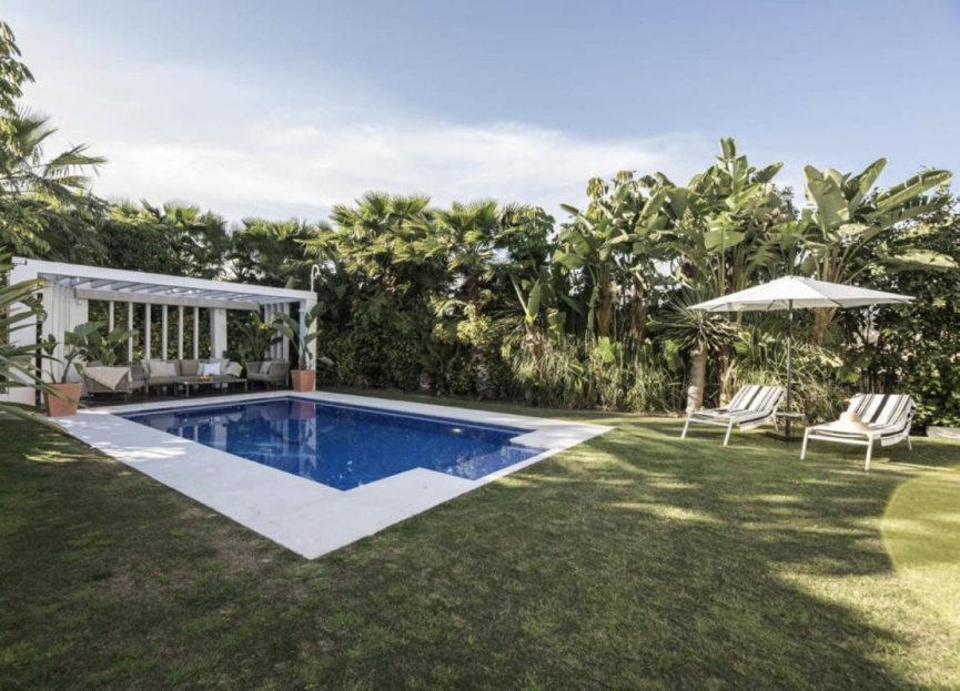 Resale - House - Detached Villa - Marbella - Las Brisas